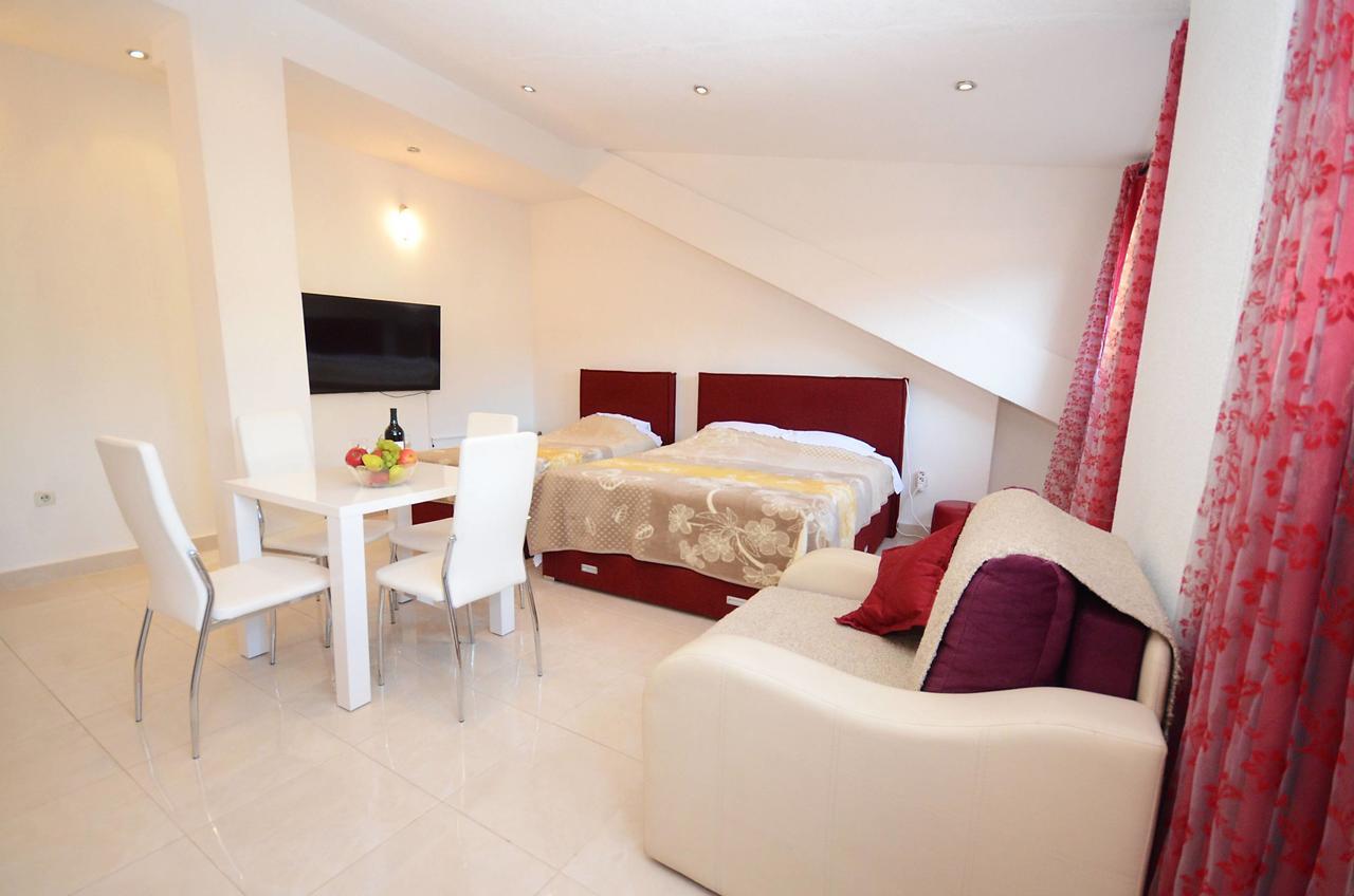 Tajami Apartments Kotor Buitenkant foto